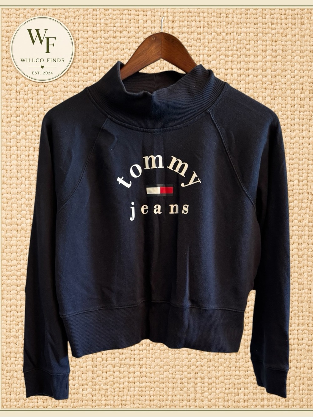 Tommy Jeans Women’s Large Navy Mock Neck Logo Sweatshirt Pullover